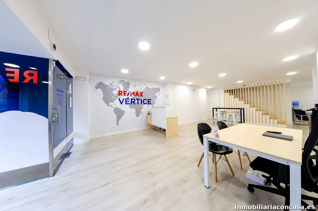 RE/MAX Vértice Inmobiliaria