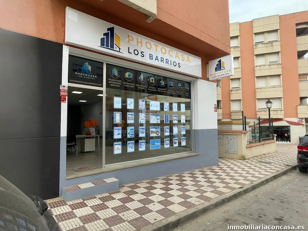 PHOTOCASA LOS BARRIOS